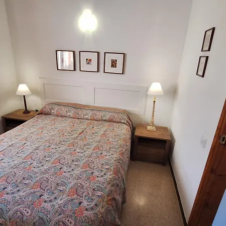 Mediterrania 21 Nyaraló