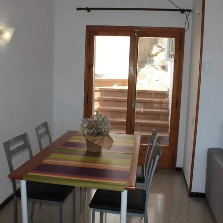 Mediterrania 21 Nyaraló