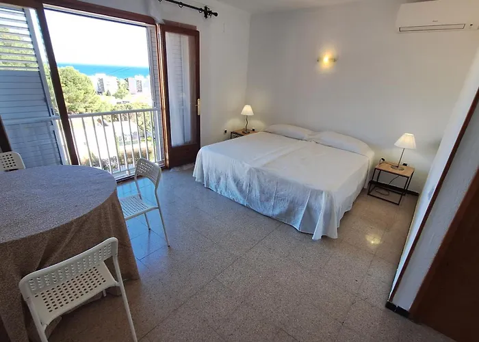 Mediterrania 21 度假居