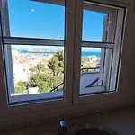 Mediterrania 21 펜션 레스타르티트