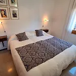 펜션 Mediterrania 21 레스타르티트